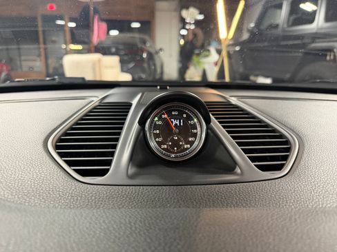 Used 2013 Porsche 911 Carrera image 27