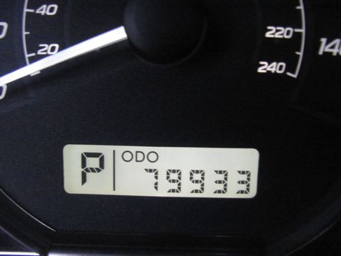 Used 2012 Subaru Forester 2.5X Limited image 23