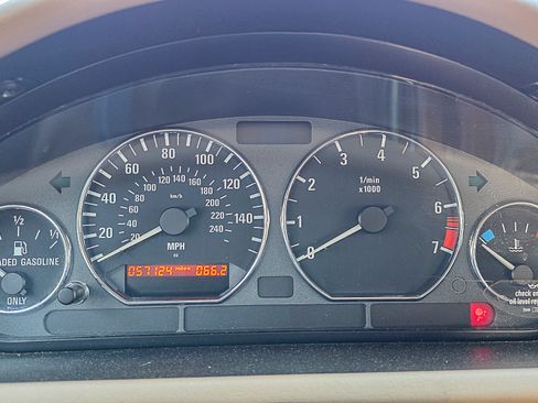 Used 1998 BMW Z3 2.8 image 21