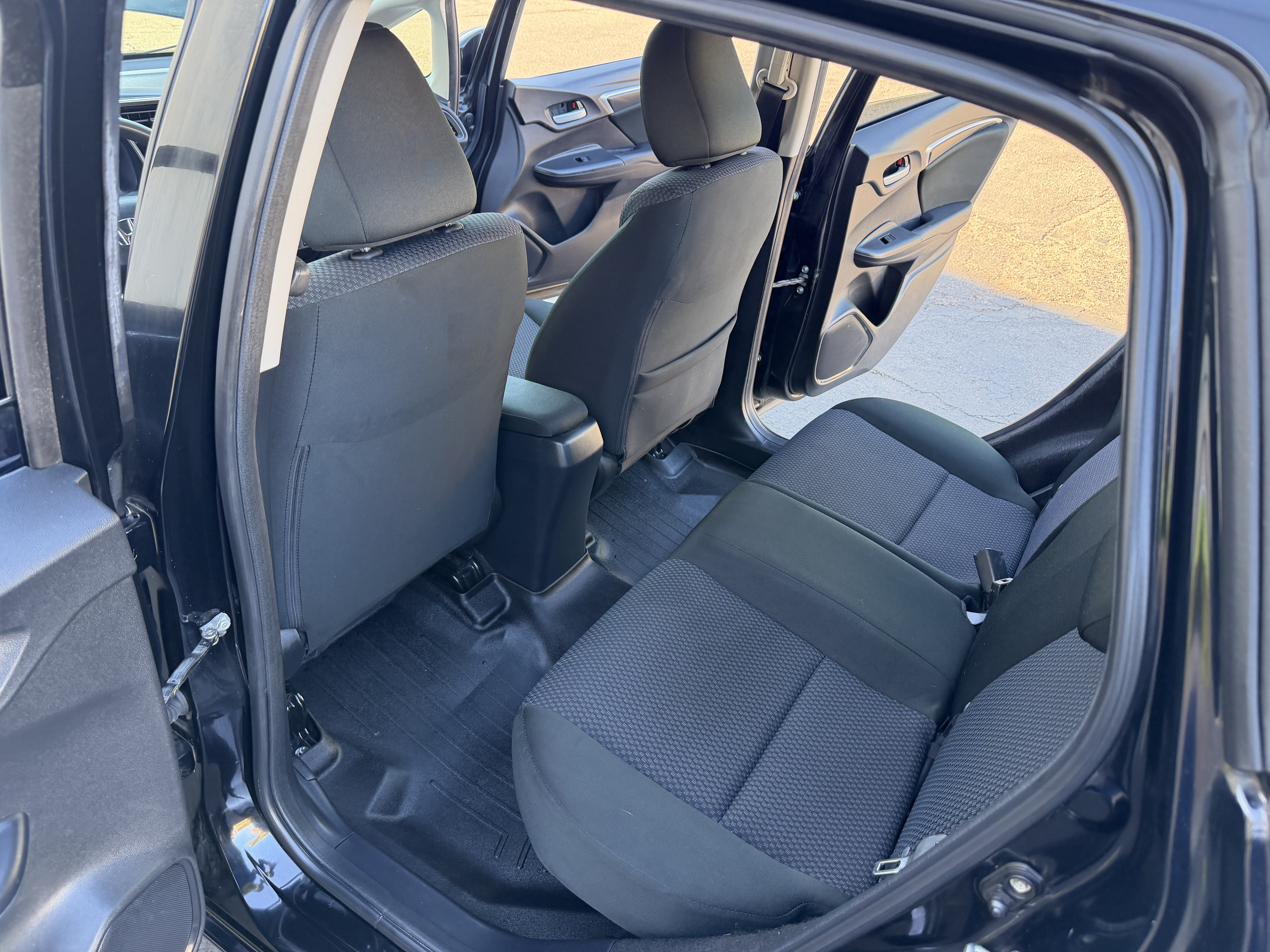 Used 2019 Honda Fit LX image 16