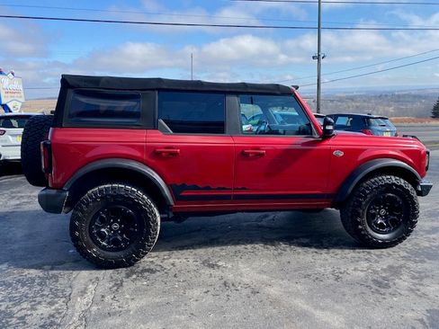 Used 2021 Ford Bronco Wildtrak image 5