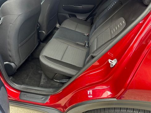 Used 2018 Kia Sportage LX image 10