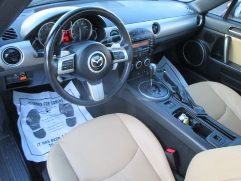 Used 2012 MAZDA MX-5 Miata Grand Touring image 7
