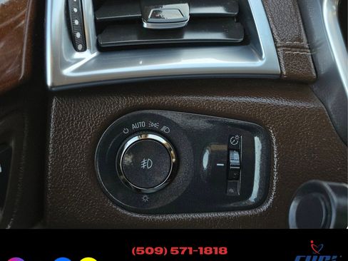Used 2014 Cadillac SRX Premium image 18