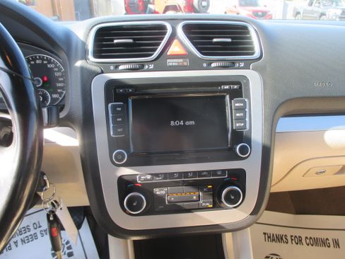 Used 2012 Volkswagen Eos Komfort Hard Top Convertible 2 FWD image 6