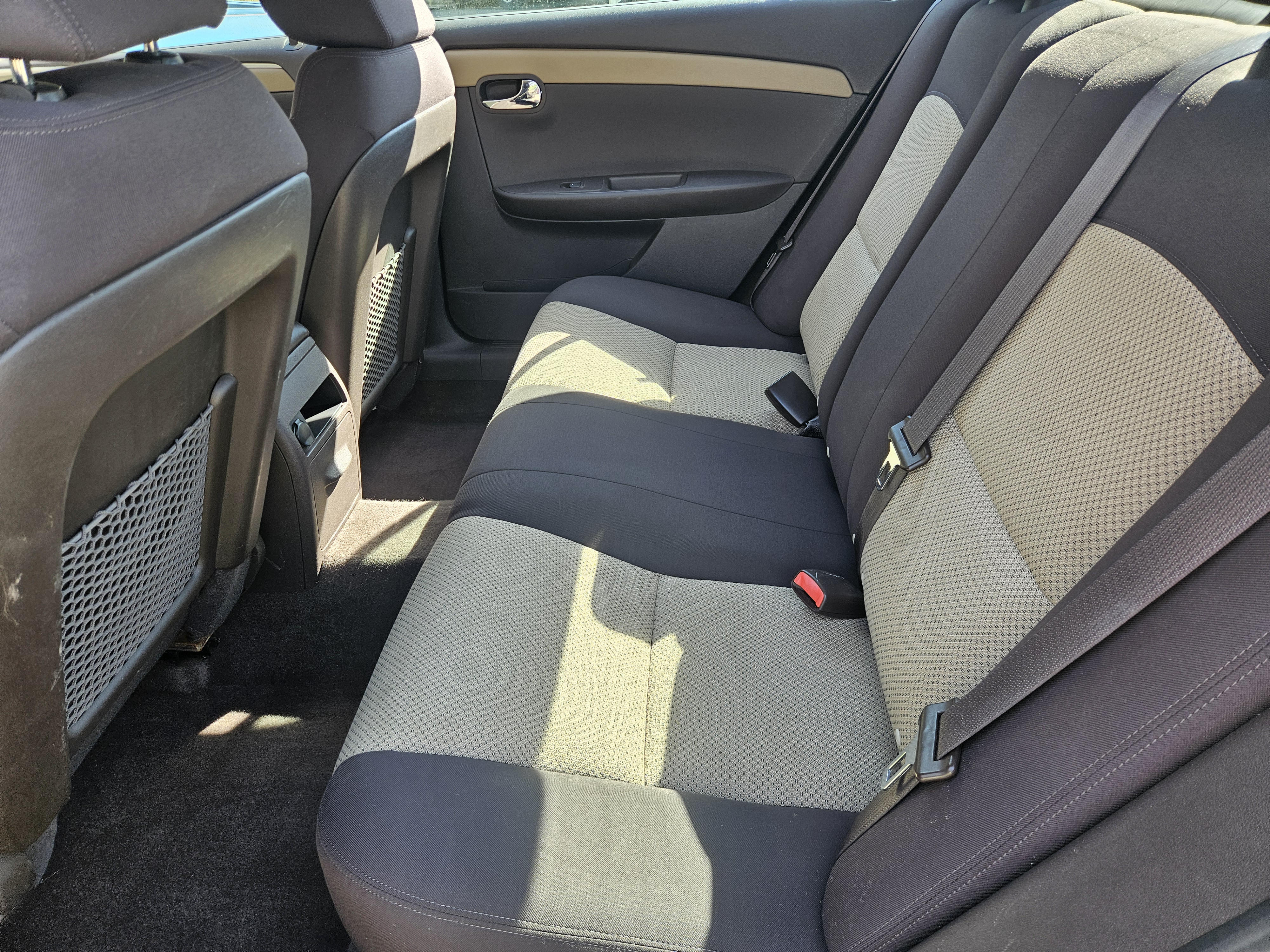 Used 2010 Chevrolet Malibu LS FWD image 9