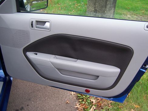 Used 2008 Ford Mustang GT image 15