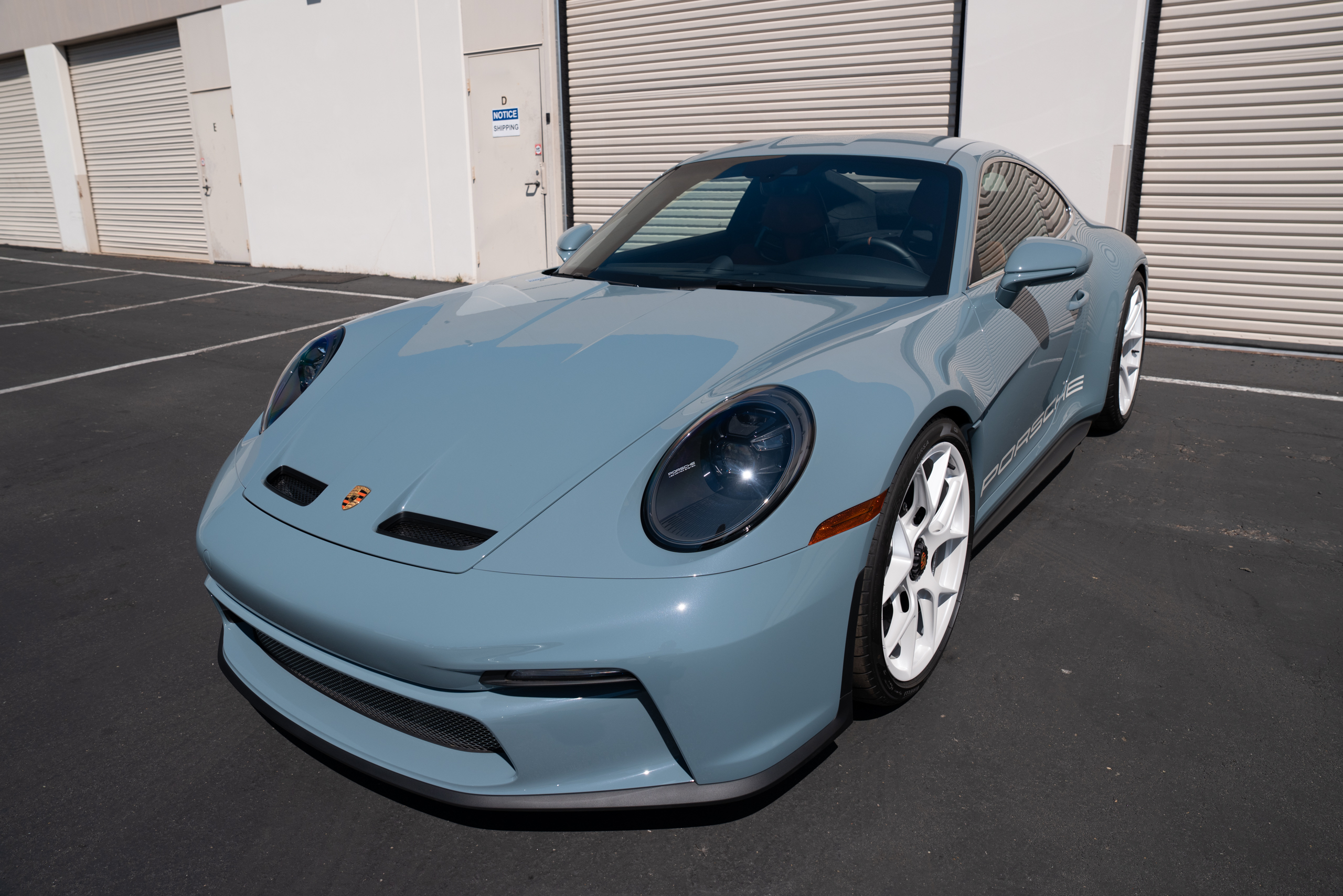 Used 2024 Porsche 911 S/T RWD image 18