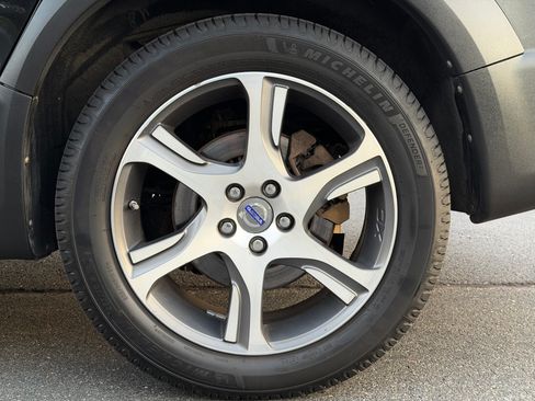 Used 2015 Volvo XC70 T6 Platinum image 26