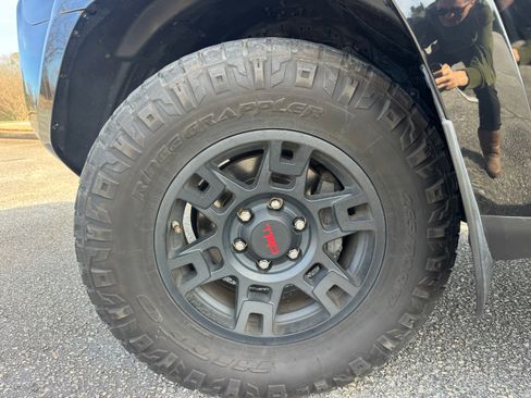 Used 2023 Toyota 4Runner TRD Off-Road Premium image 21