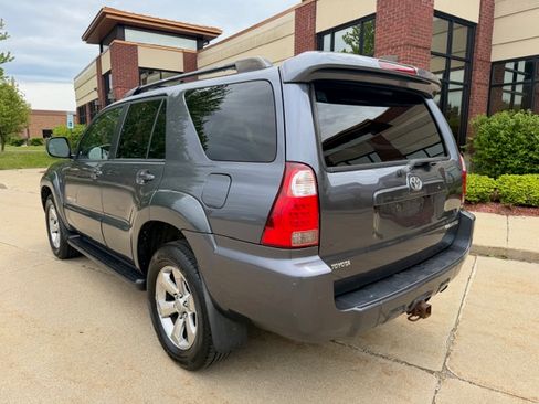 Used 2007 Toyota 4Runner 4WD Limited image 7