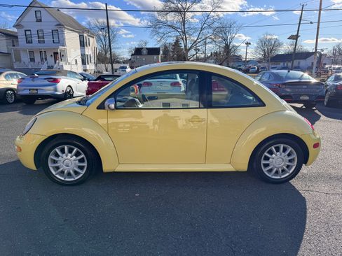 Used 2005 Volkswagen Beetle GLS image 19