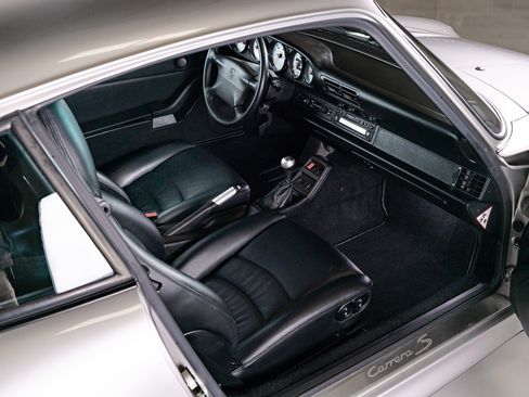 Used 1997 Porsche 911 Carrera 4S image 62