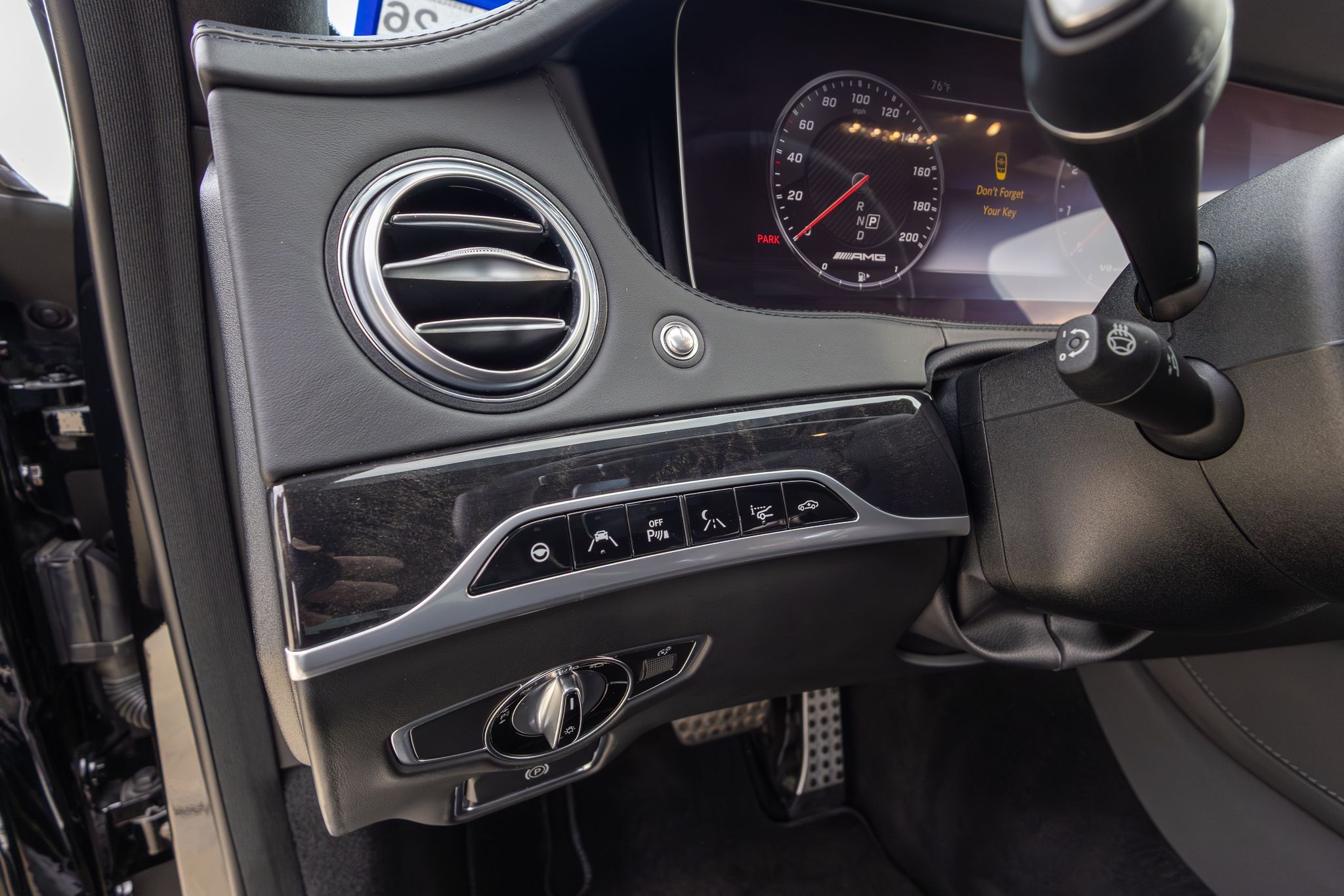 Used 2020 Mercedes-Benz S 63 AMG 4MATIC Sedan image 31