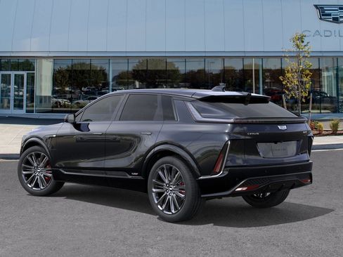 New 2026 Cadillac Lyriq V image 3