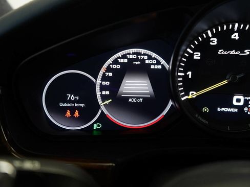 Used 2023 Porsche Panamera Turbo S image 97