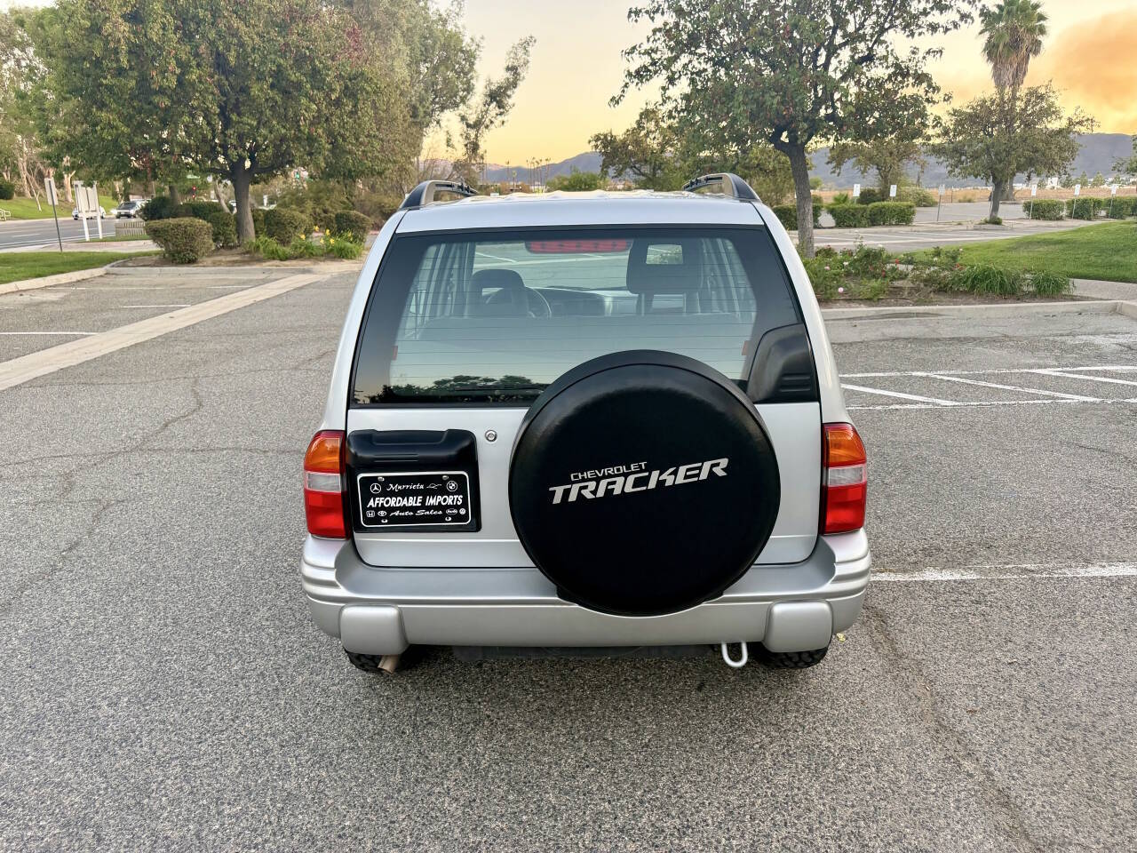 Used 2004 Chevrolet Tracker 4WD LT image 12