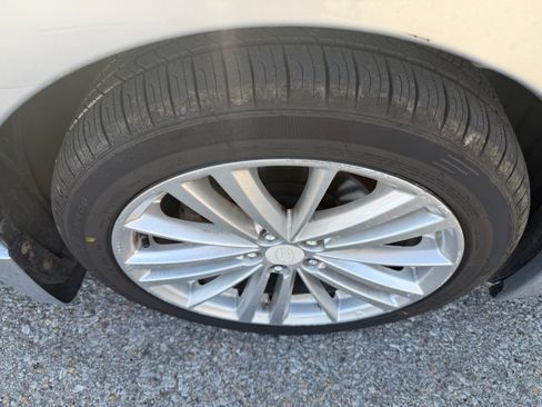 Used 2012 Subaru Impreza 2.0i Premium AWD/4WD image 8