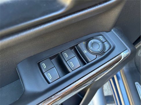 Used 2022 Chevrolet Silverado 1500 RST image 20