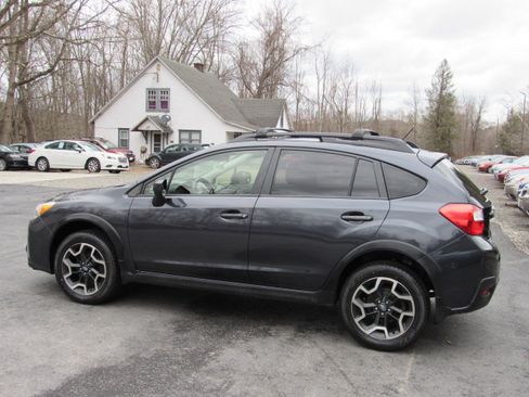 Used 2017 Subaru Crosstrek 2.0i Premium image 5