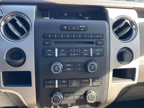 Used 2010 Ford F150 XLT image 13