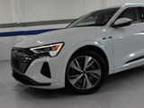 Used 2024 Audi Q8 e-tron Premium Plus image 6