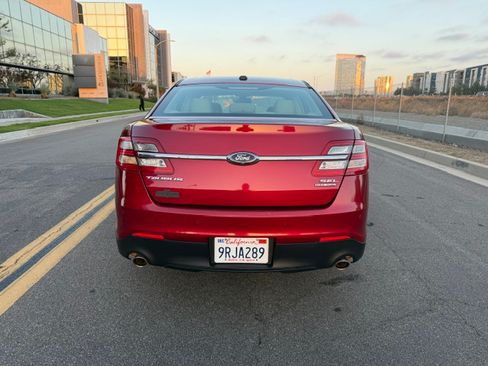 Used 2017 Ford Taurus SEL FWD image 4