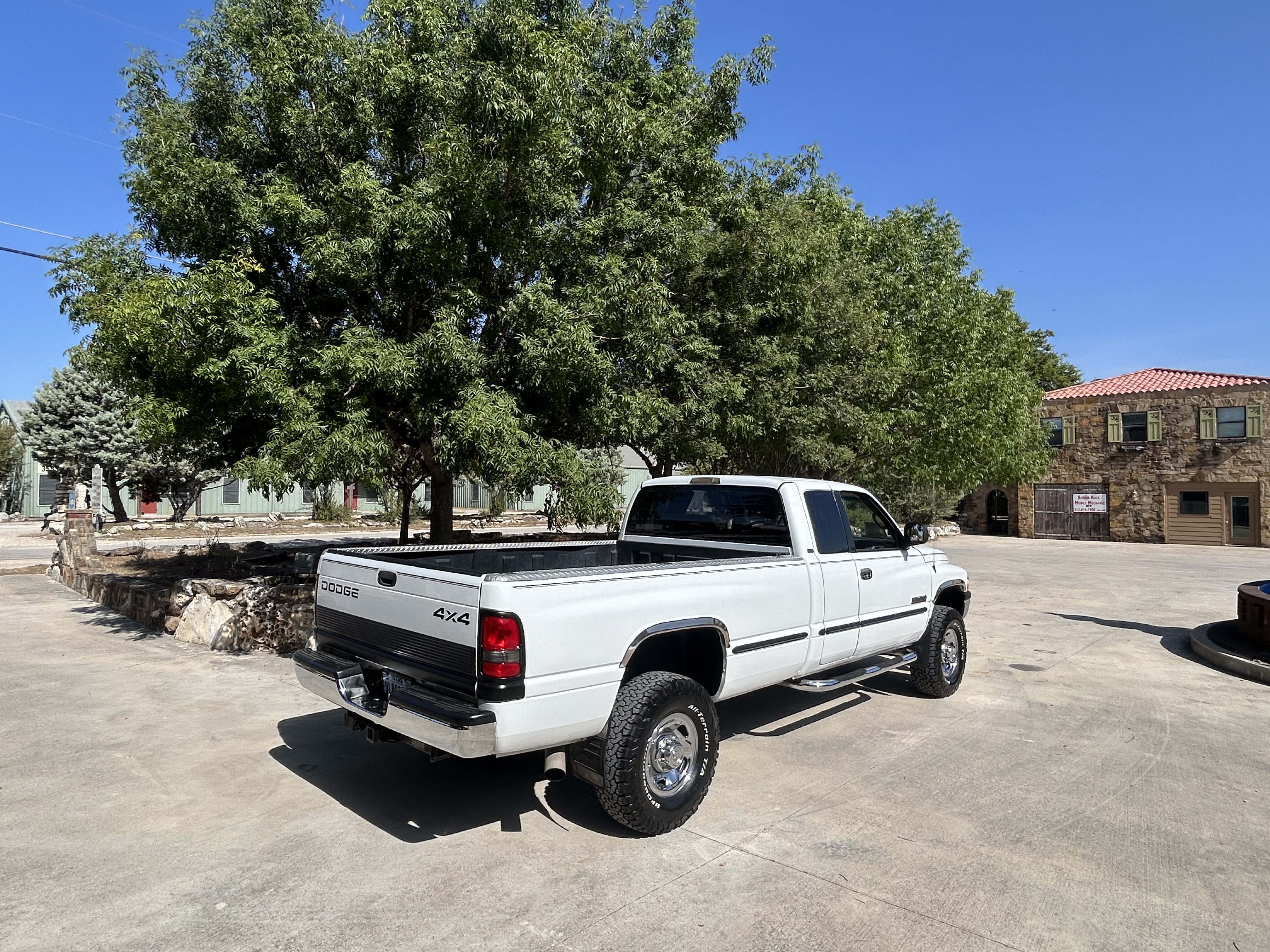 Used 1999 Dodge Ram 2500 Truck 4x4 Quad Cab image 4
