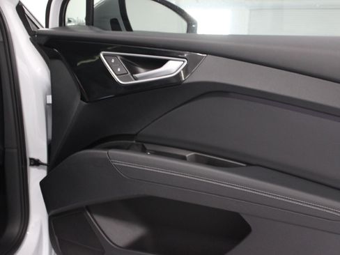 Used 2023 Audi Q4 e-tron Premium Plus image 45