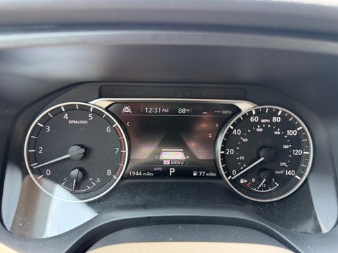 Used 2026 Nissan Rogue AWD SV image 7