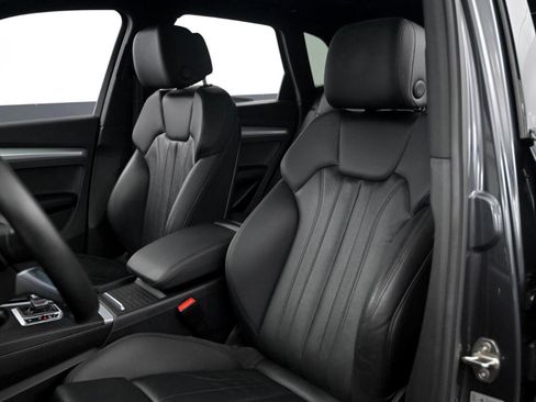 Used 2020 Audi Q5 2.0T Premium image 34