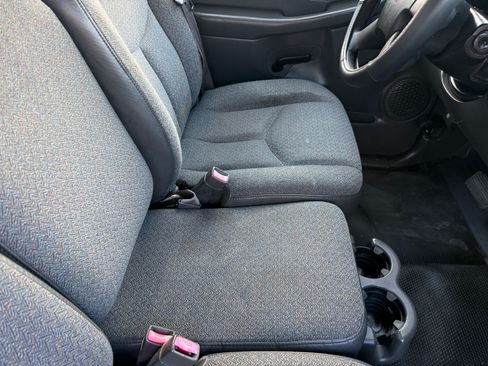 Used 2007 Chevrolet Silverado 1500 Classic W/T image 90