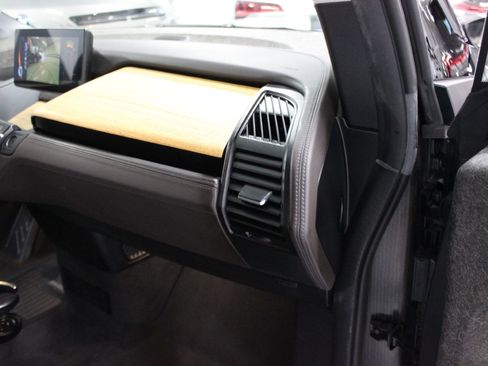 Used 2015 BMW i3 image 38