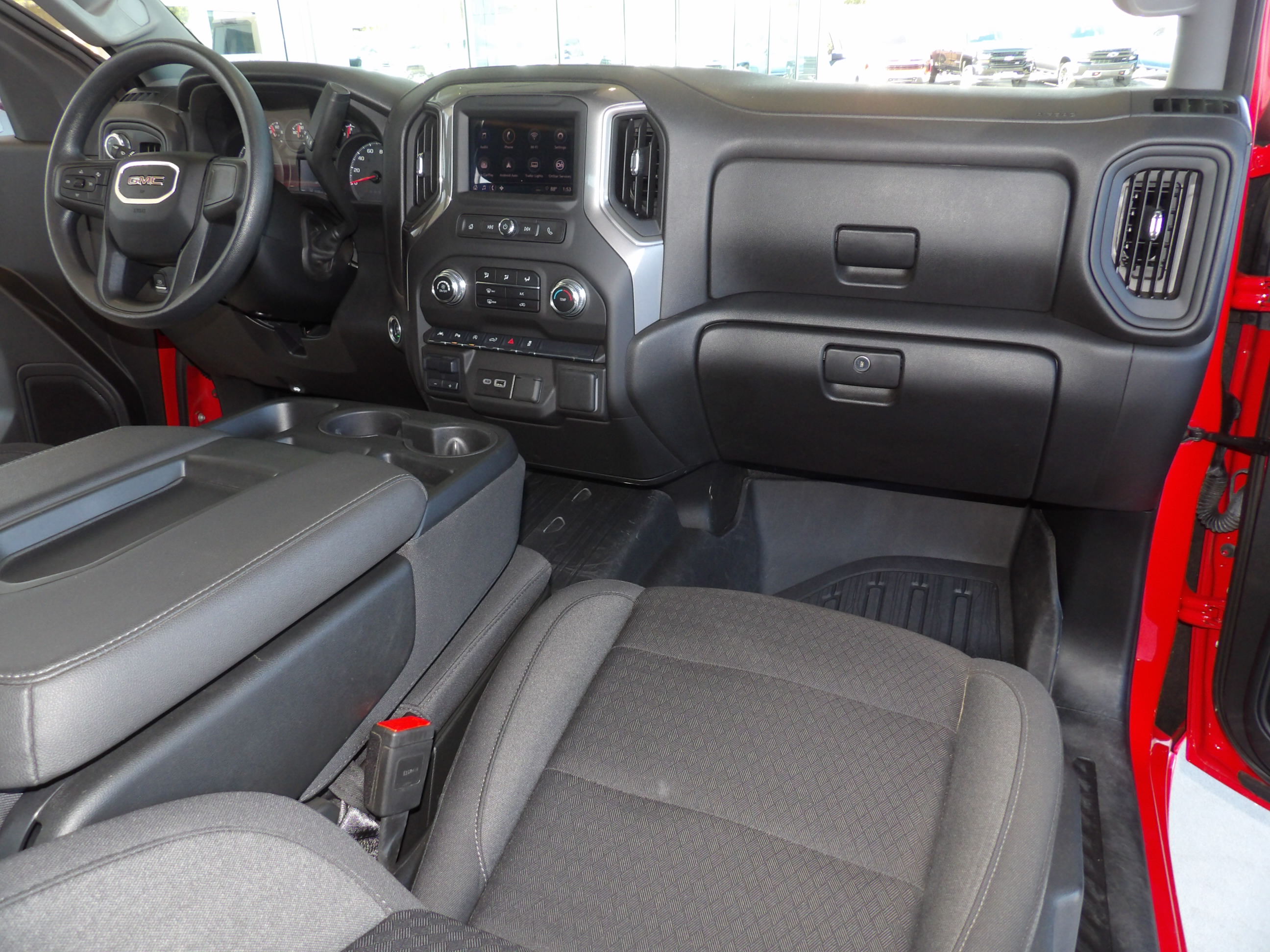 Used 2025 GMC Sierra 1500 4x4 Double Cab Pro image 4