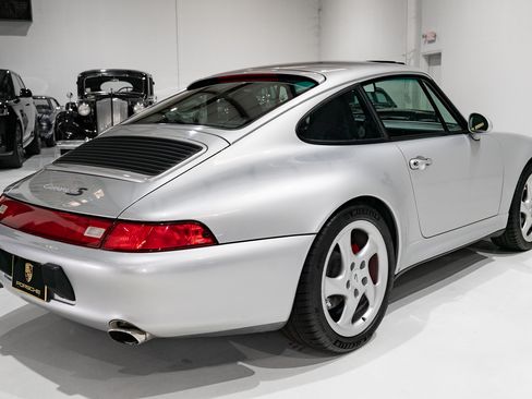 Used 1997 Porsche 911 Carrera 4S image 6