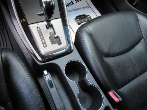 Used 2013 Hyundai Elantra GLS image 13