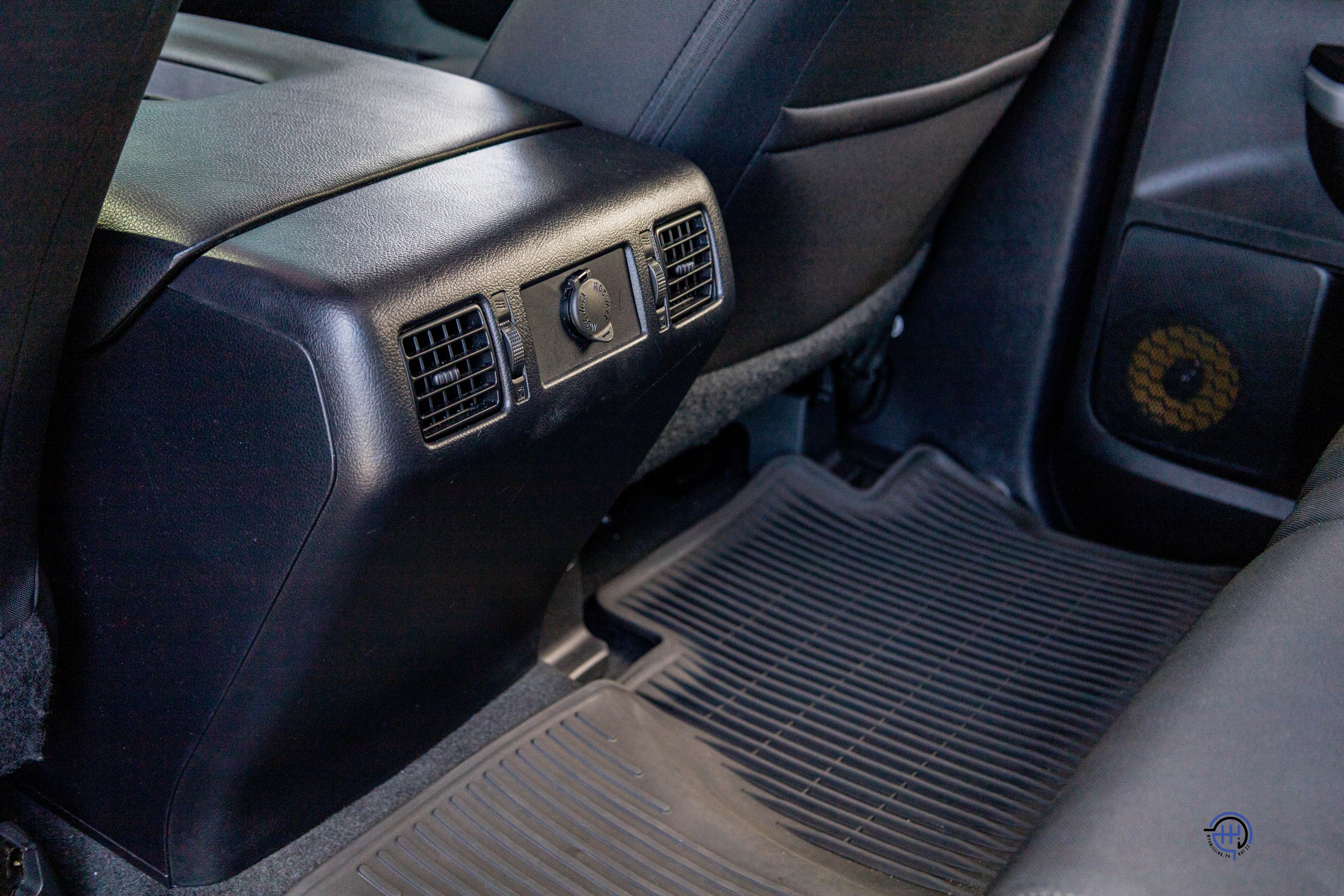 Used 2021 Toyota Tundra 4x4 CrewMax image 46