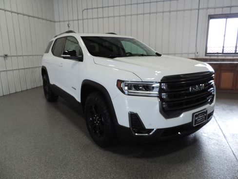 Used 2020 GMC Acadia AWD AT4 image 10