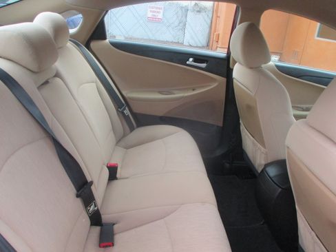 Used 2013 Hyundai Sonata GLS image 10