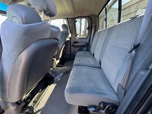 Used 2001 Ford F150 XL image 14