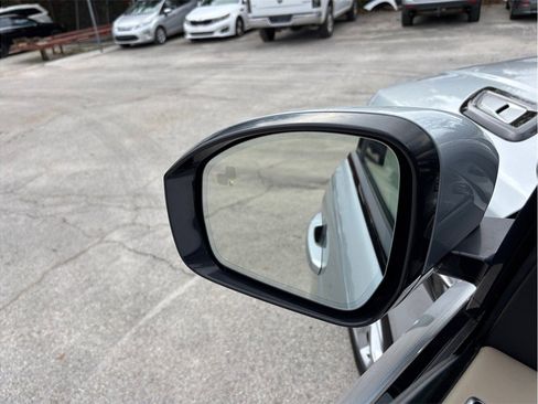 Used 2020 Land Rover Range Rover Sport HSE image 20