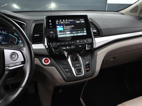 Used 2018 Honda Odyssey EX-L image 21