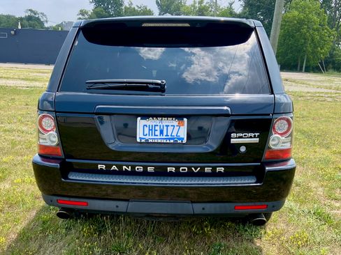 Used 2010 Land Rover Range Rover Sport Supercharged AWD/4WD image 7