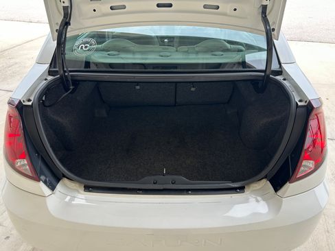 Used 2007 Saturn ION Level 2 Sedan FWD image 13