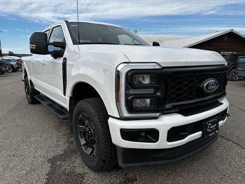 Used 2024 Ford F250 Lariat w/ Sport Appearance Package image 1