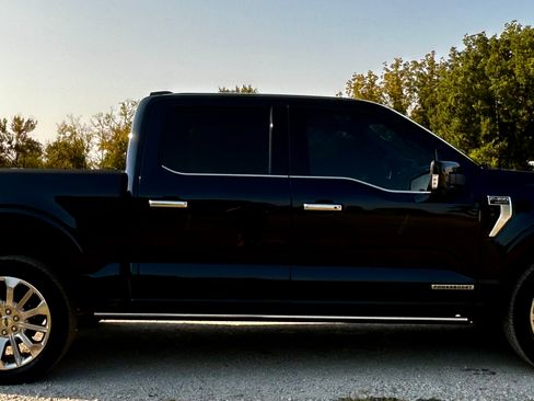 Used 2023 Ford F150 4x4 SuperCrew Hybrid image 11