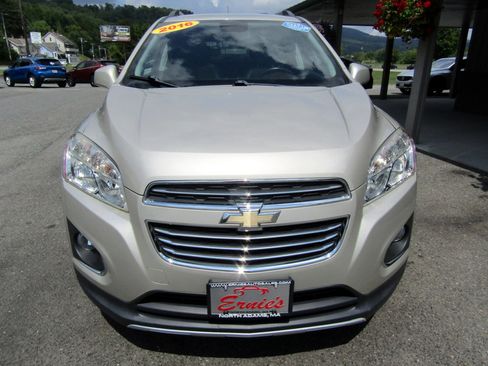 Used 2016 Chevrolet Trax AWD LTZ image 3