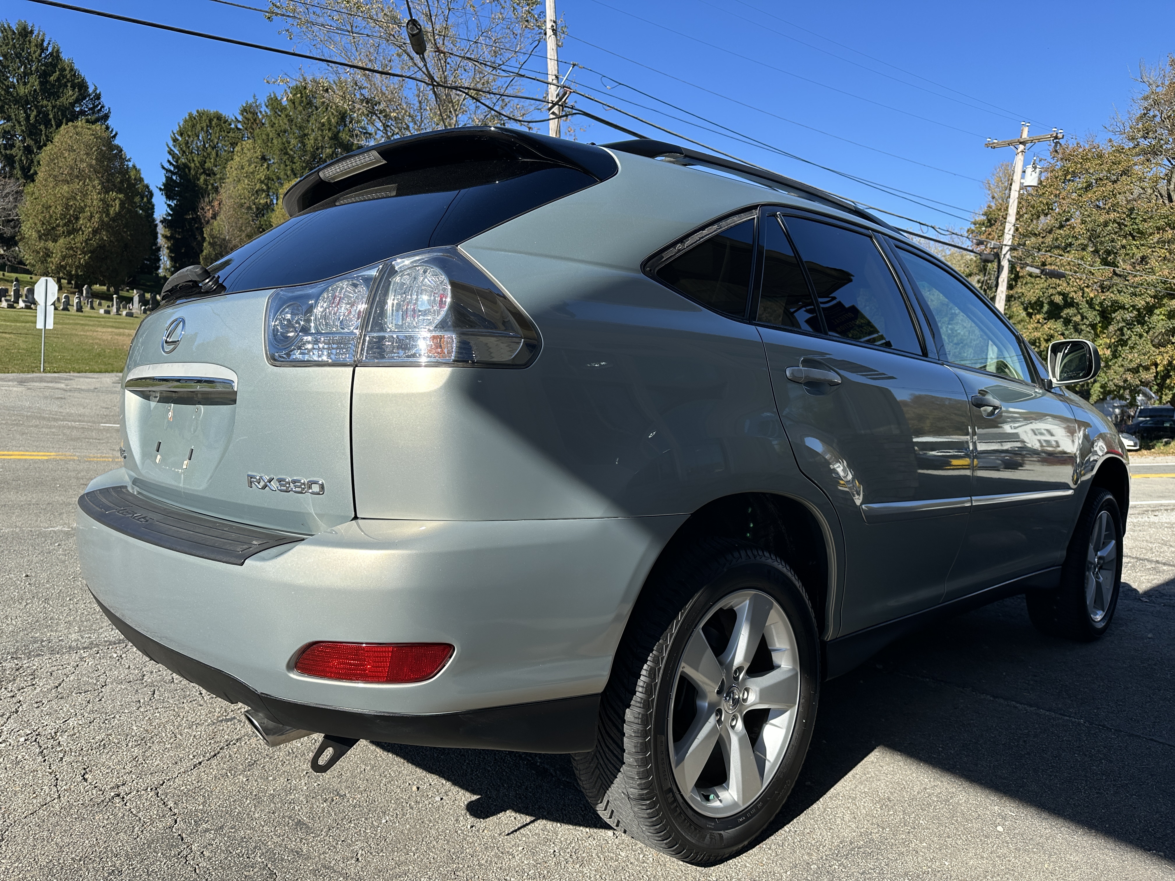 Used 2004 Lexus RX 330 AWD image 4