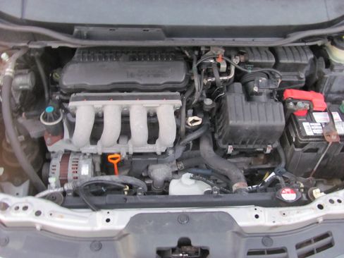 Used 2011 Honda Fit LX image 16