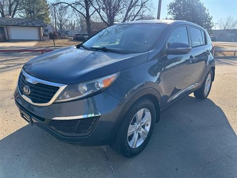 Used 2013 Kia Sportage LX image 1